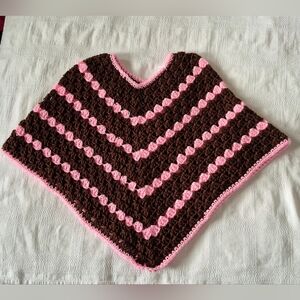 Poncho hand crafted in our smoke & pet free crafting area brown & pink NEW